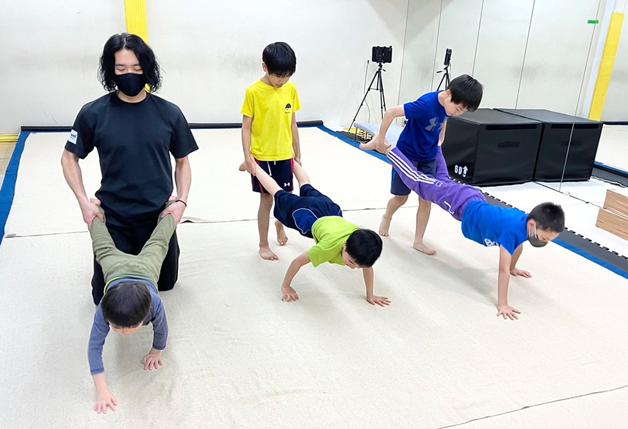 アクセス